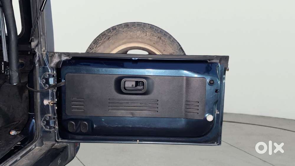 Mahindra Thar Lx P At 4wd 4s Ht, 2022, Petrol