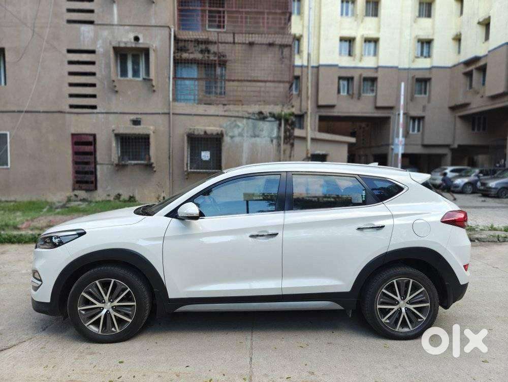 Hyundai Tucson 2.0 Signature 2WD Diesel AT, 2017, Diesel