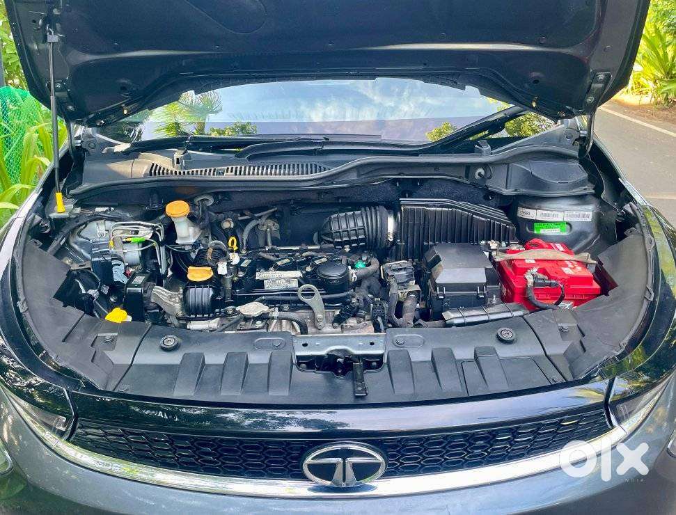Tata Altroz 1.2 Xz Plus Petrol, 2022, Petrol