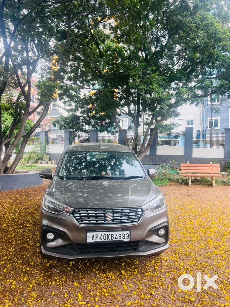 Maruti Suzuki Ertiga Petrol 2022