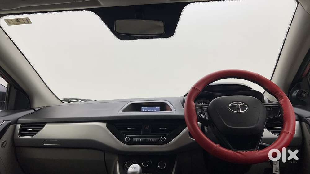Tata Nexon 1.5 Revotorq Xm, 2017, Diesel