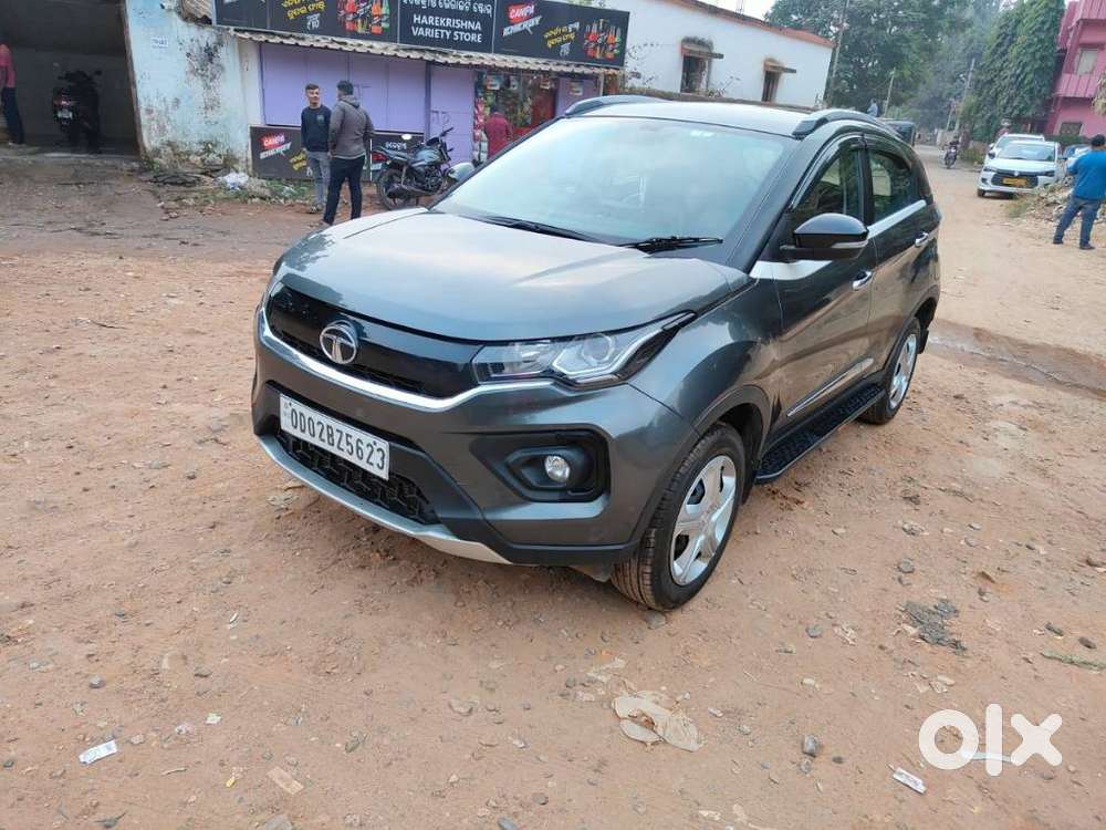 Tata Nexon 1.2 Revotron Xz Plus, 2022, Petrol