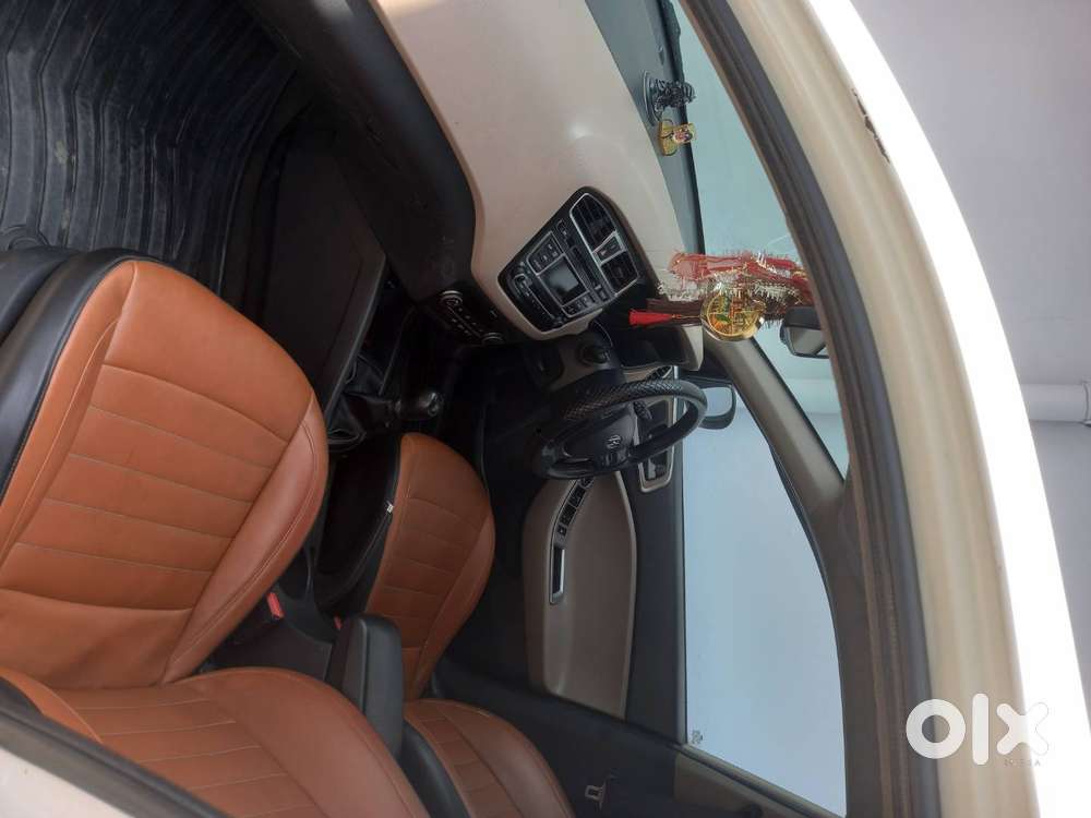 Power Windows, Parking Camera Etc.