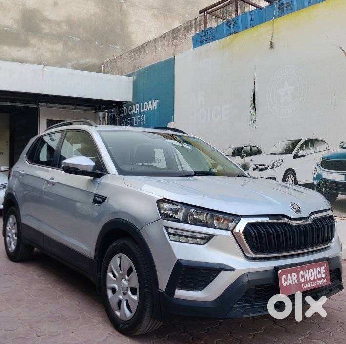 Skoda Kushaq 1.0 Tsi Active, 2022, Petrol