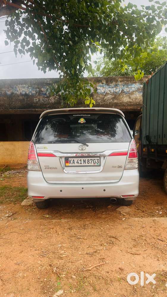 Toyota Innova Diesel 2011
