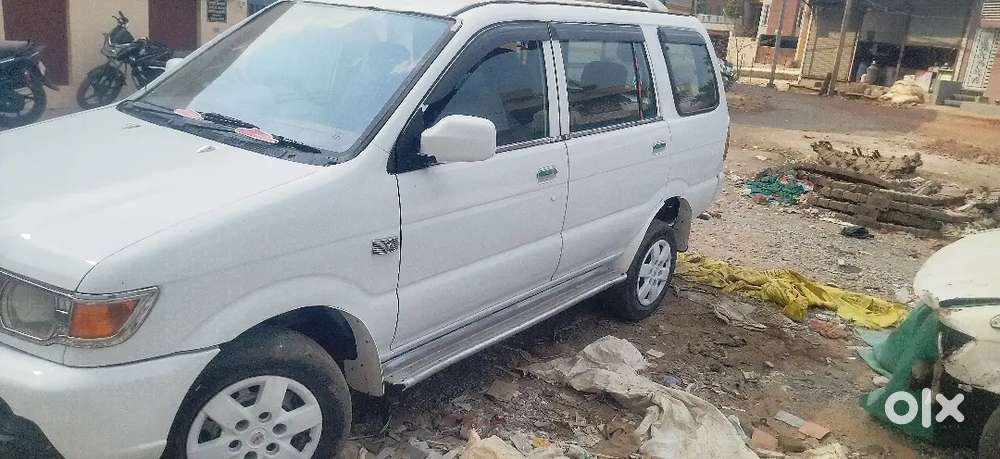 Tavera B3 Top Condition Paper Complete