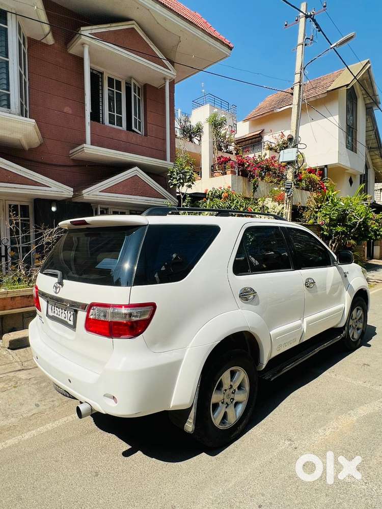 Toyota Fortuner 3.0 4x4 Manual, 2010, Diesel