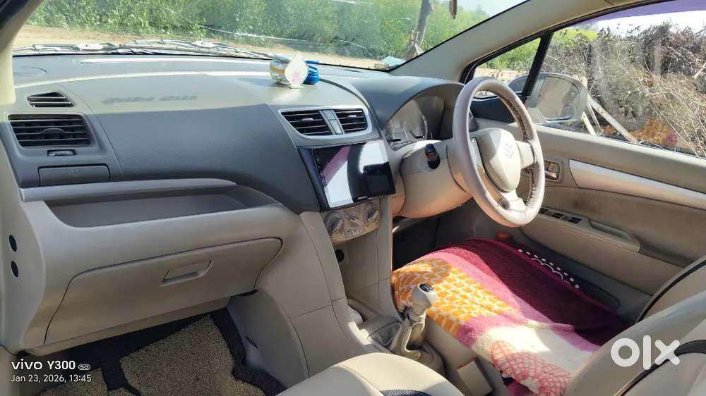 2015 Maruti Suzuki Ertiga डीज़ल मैन्युअल