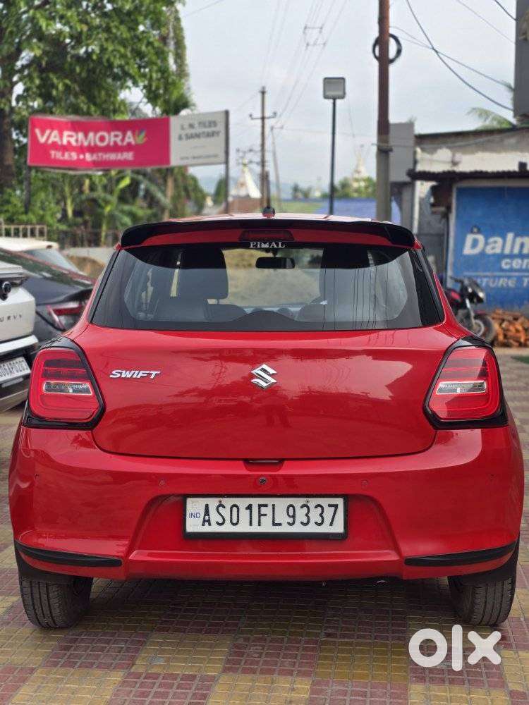 Maruti Suzuki Swift 1.2 Vxi (o), 2023, Petrol