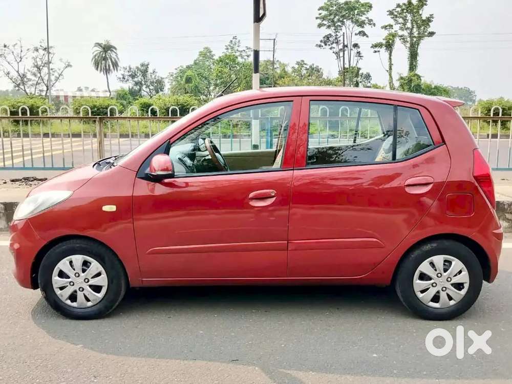 Hyundai I10 Sportz 2011