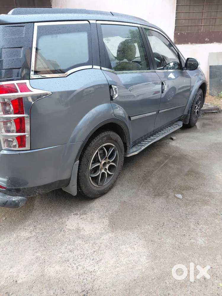 Mahindra Xuv500 2015 Diesel 135000 Km Driven