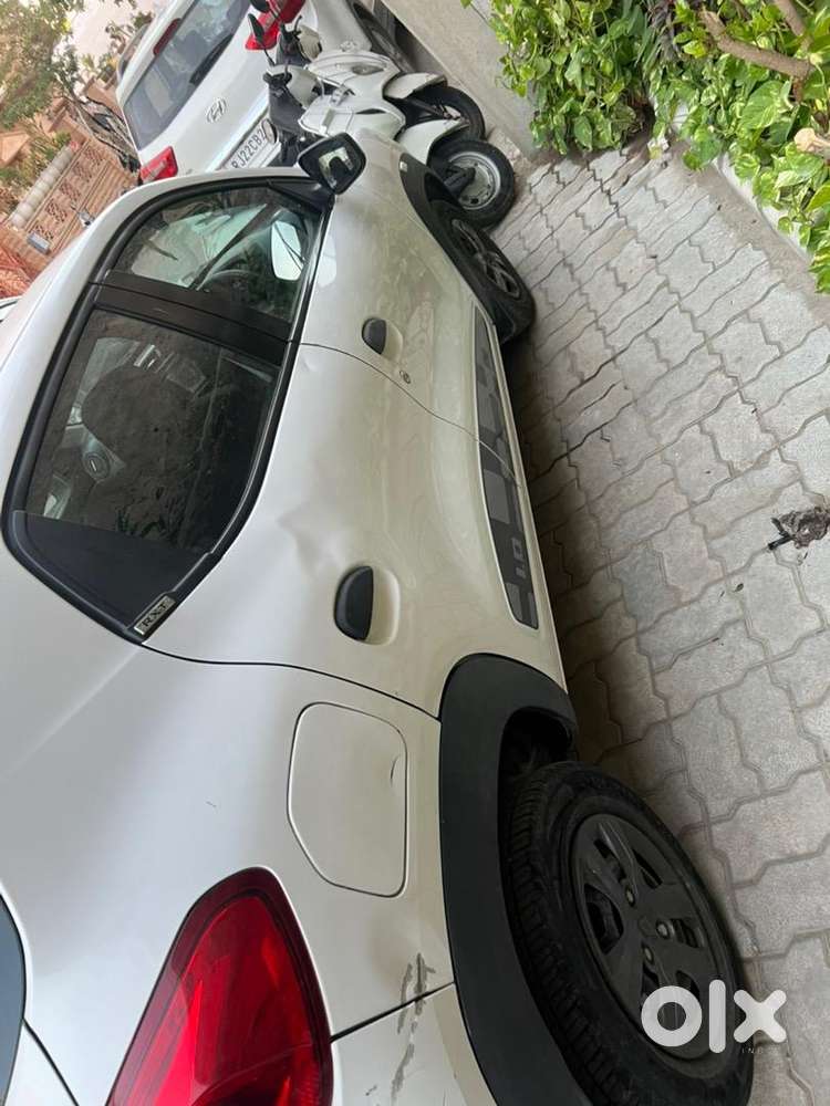 Renault Kwid 2018 Petrol Well Maintained