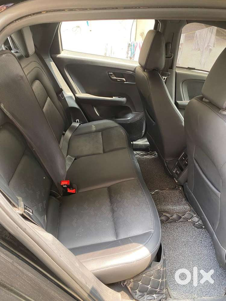 Tata Altroz 1.2 Xza Plus, 2023, Petrol