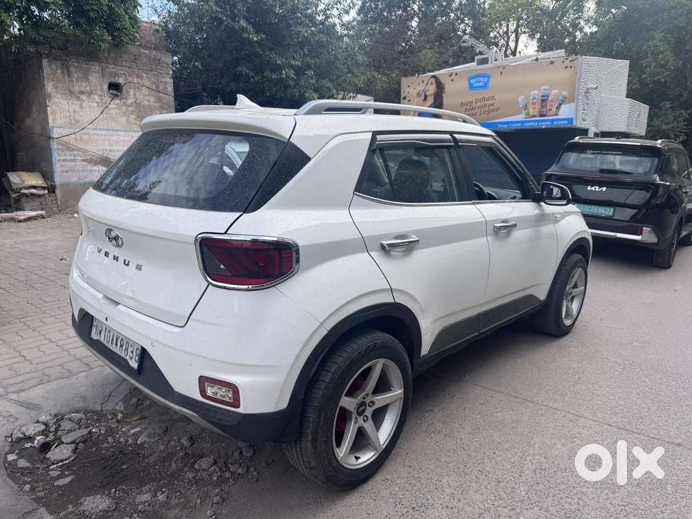 Hyundai Venue S 1.2 Petrol, 2020, Petrol