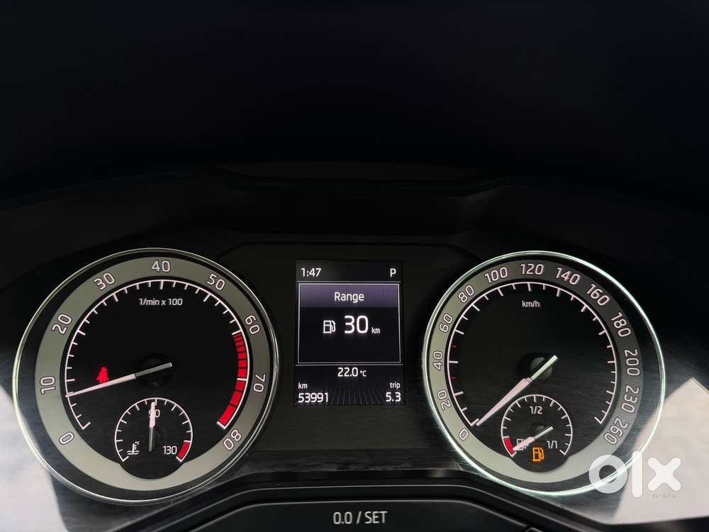 Skoda Superb Lk 1.8 Tsi At, 2016, Petrol