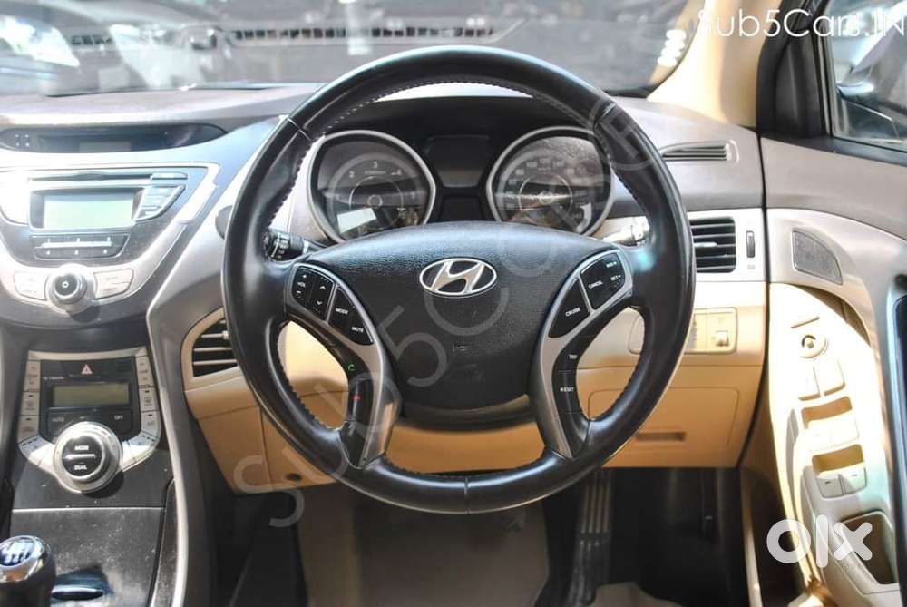 Hyundai Elantra 2012 Diesel Manual Topend 79000 Km Driven