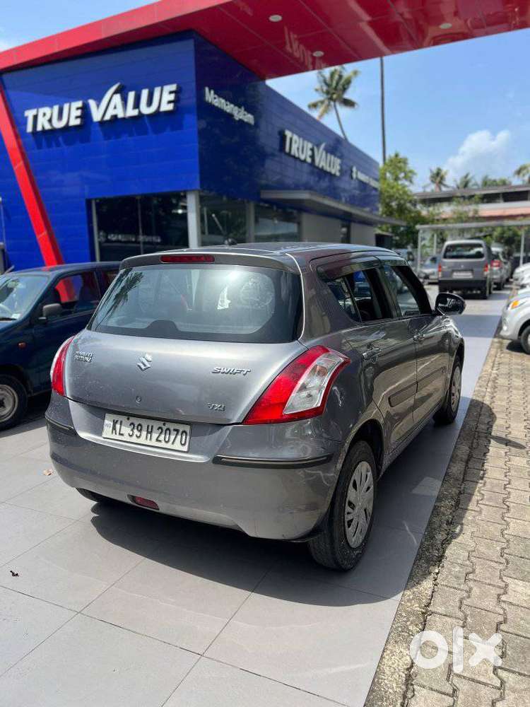 Maruti Suzuki Swift Vxi + Manual, 2014, Petrol