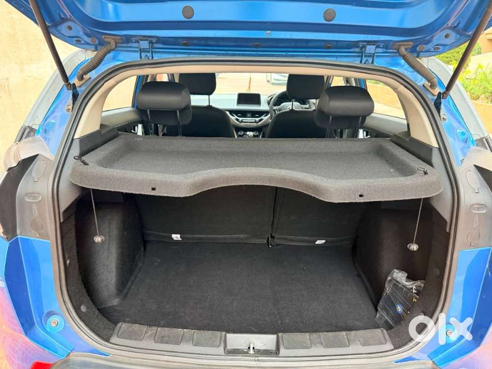 2018 Tata Nexon Xza+ Diesel Amt  1st Owner  40k Km  Dual Tone