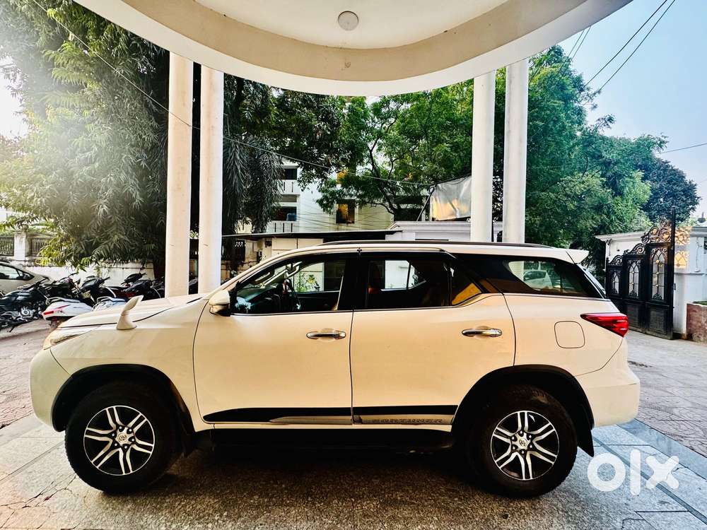 Toyota Fortuner 3.0 4x2 Automatic, 2019, Diesel