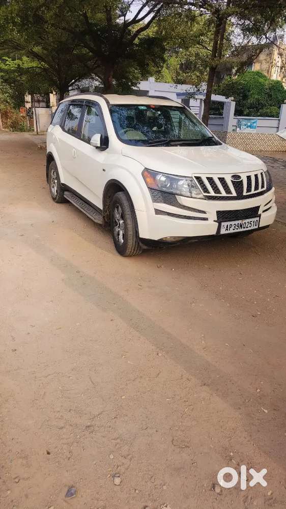 Mahindra Xuv500 2013 Diesel 90000 Km Driven