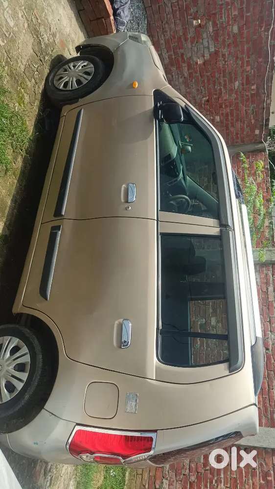 2nd Maruti Wagon 2013 Lxi Cng Car
