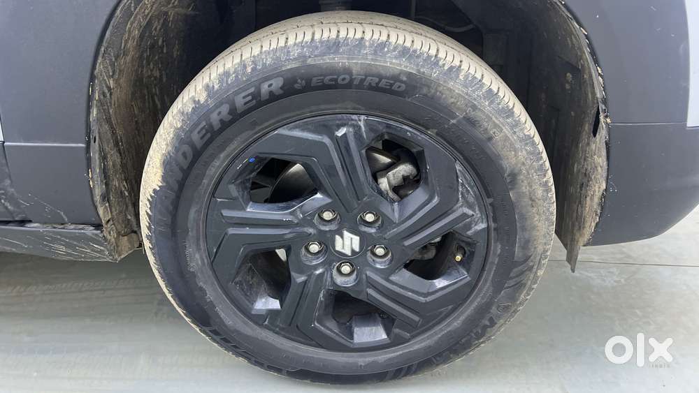 Maruti Suzuki Vitara Brezza 1.5 Zxi Plus Dual Tone, 2022, Petrol
