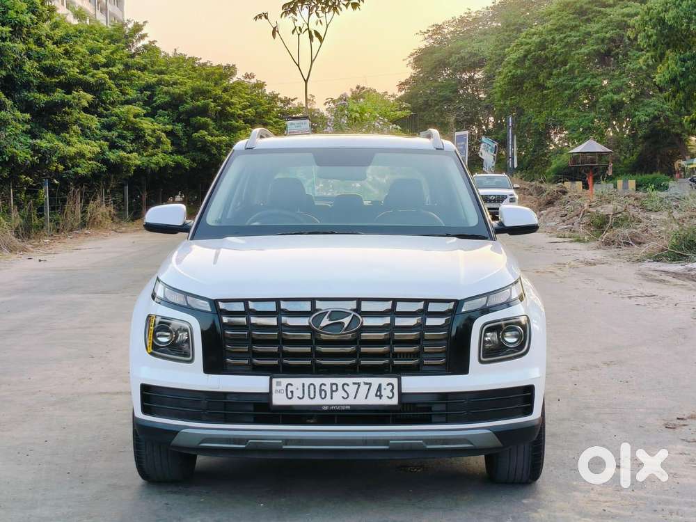 Hyundai Venue S (o) 1.0 Turbo Mt, 2024, Petrol
