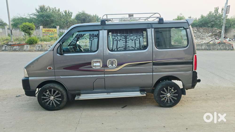 Maruti Suzuki Eeco 5 Str With A/c+htr, 2011, Petrol
