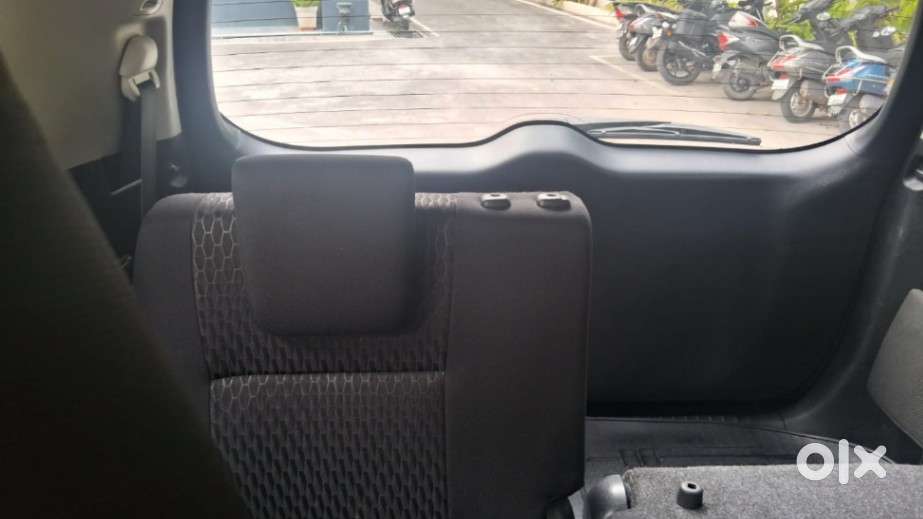 Toyota Innova Crysta 2.4 G Mt 7 Str, 2016, Diesel