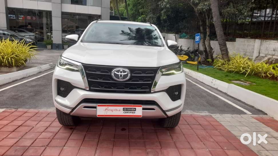 Toyota Fortuner 4X2 AT 2.8 Diesel, 2023, Diesel