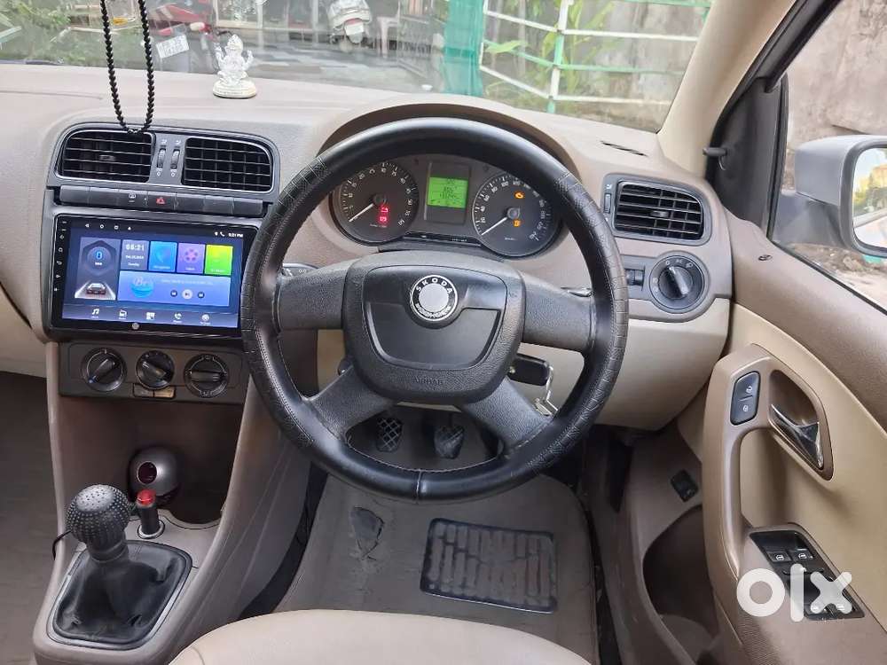 New Condition Full Insurance 2012 Modal New Tyer