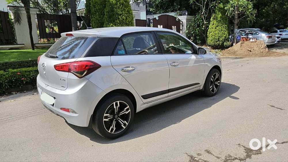 Hyundai I20 1.4 Asta (o) Crdi, 2015, Diesel