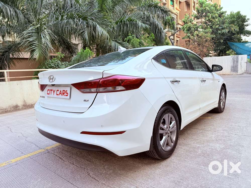 Hyundai New Elantra [2016-2019] 1.6 Crdi Sx (o) Mt, 2018, Diesel