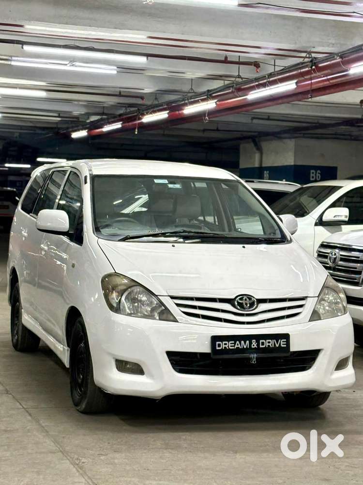 Toyota Innova 2.5 Gx 7 Seater Bs Iv, 2010, Diesel