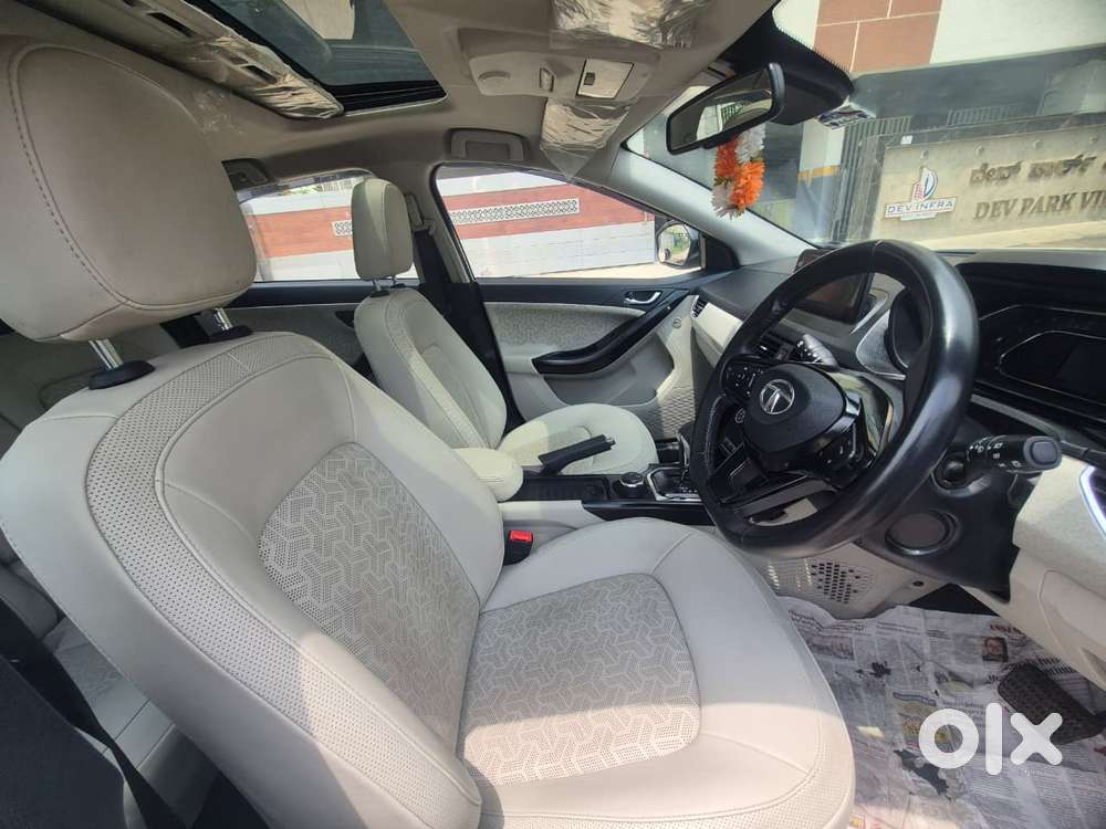 Tata Nexon 1.2 Revotron Xza Plus (l), 2023, Petrol