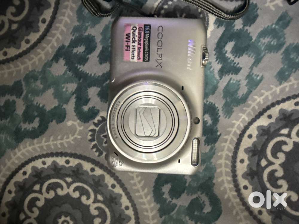 Camera nikon coolpix s6500