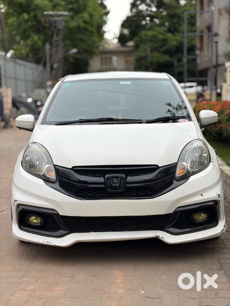 Honda Brio Petrol 2012