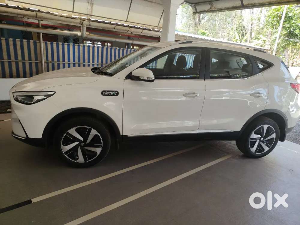 Mg Zs, 2023, 5 Seater , Full Electric And Automatic.