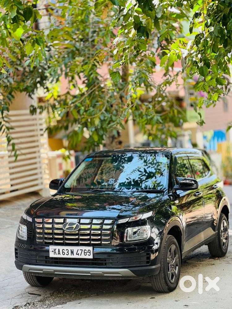Hyundai Venue E 1.2 Petrol, 2023, Petrol