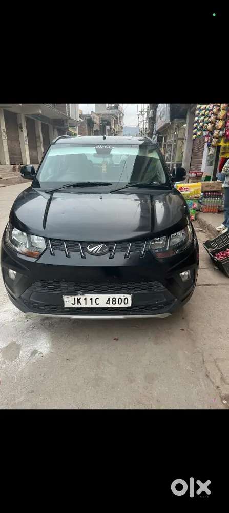 Mahindra Kuv100nxt