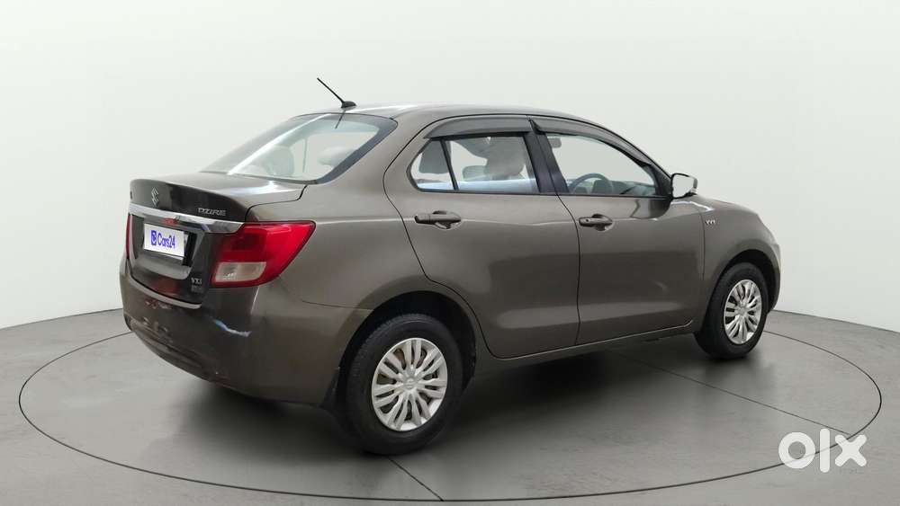 Maruti Suzuki Swift Dzire Amt Vxi, 2018, Petrol