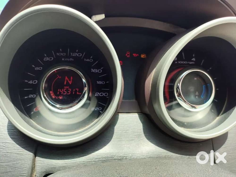 Mahindra Xuv500 2014 Diesel Well Maintained