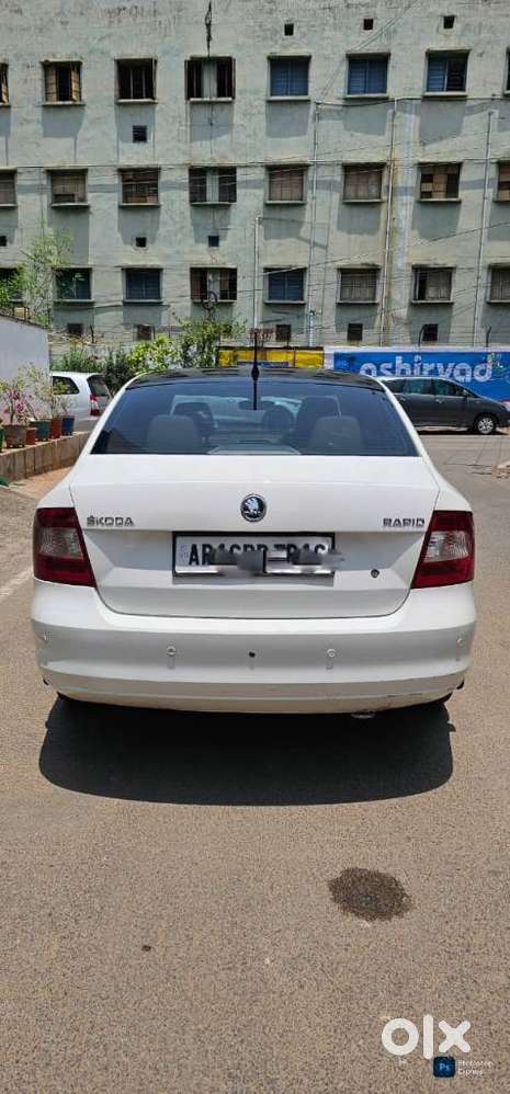 Skoda Rapid 1.5 Tdi Style/1.5 At Style, 2016, Diesel