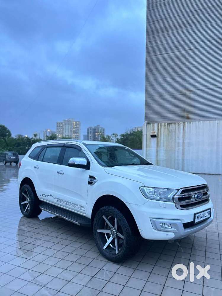 Ford Endeavour 3.2 Titanium 4x4 At, 2016, Diesel