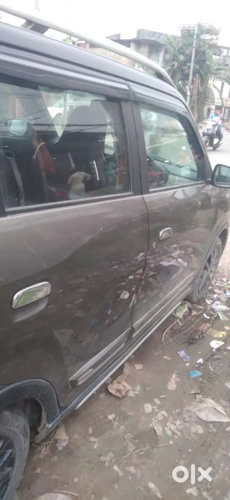 Maruti Suzuki Waganor R Dual Tone Amt