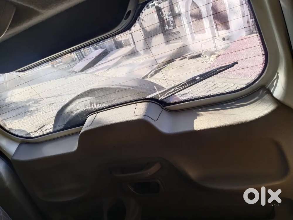 Mahindra Tuv 300 2016 Diesel 90000 Km Driven