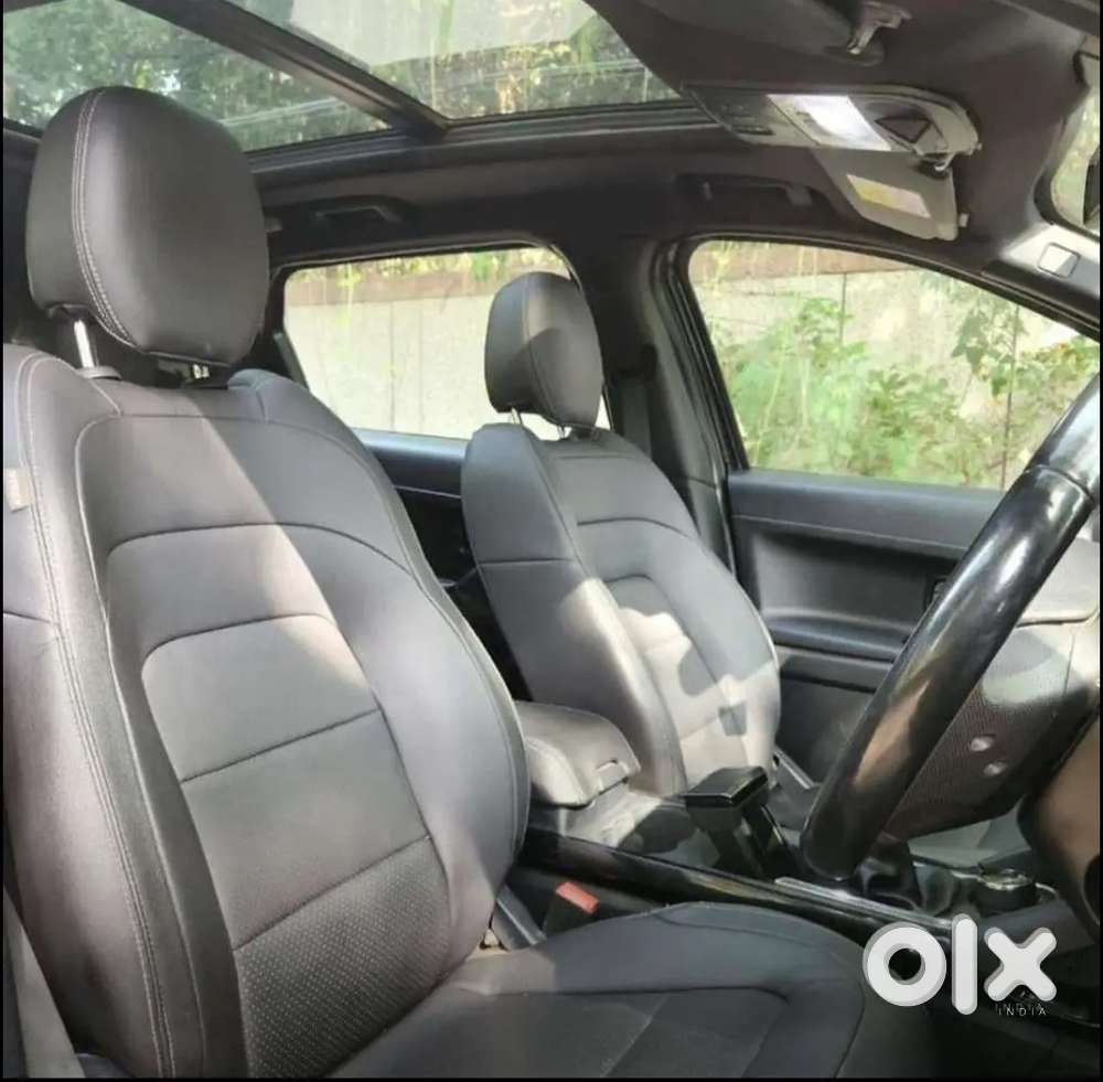 Showroom Condition Tata Harrier Sunroof