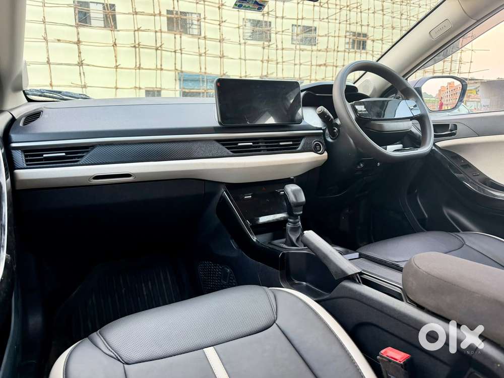 Tata Nexon Creative Plus S 1.2 Revotron Petrol 7dca Dt, 2025, Petrol