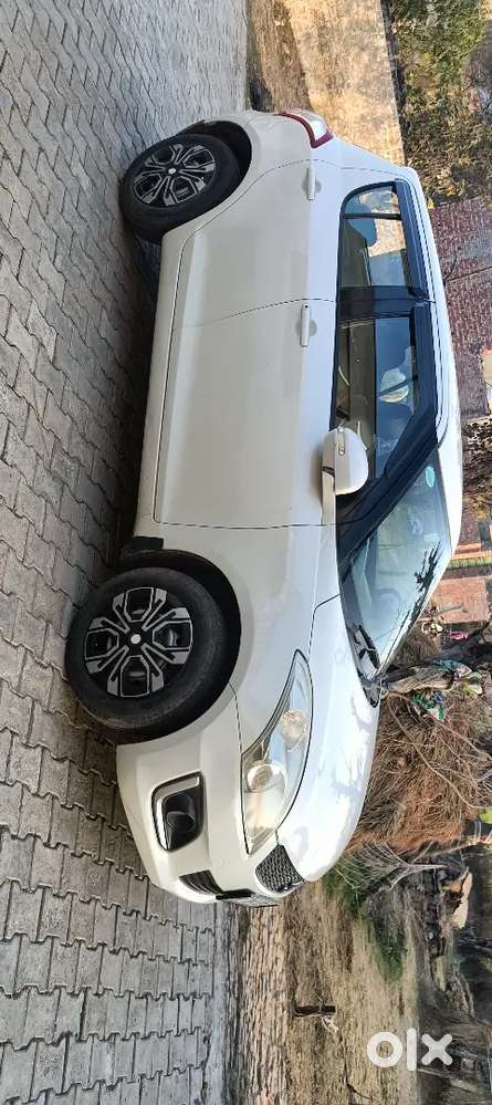 Maruti Suzuki Swift 2015