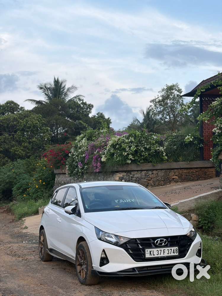Hyundai I20 Sportz 2023 Km